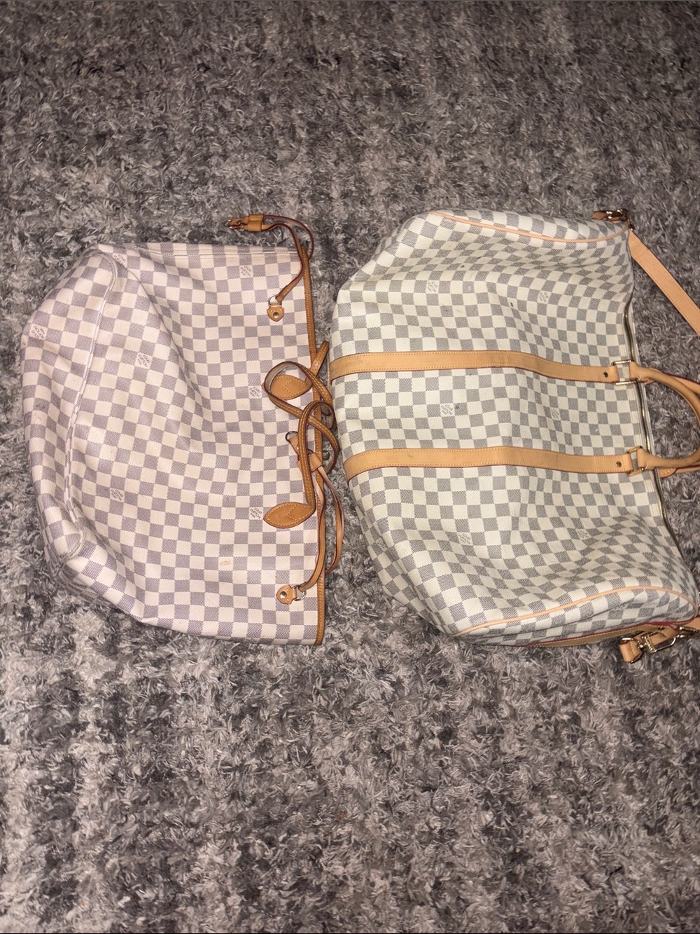 Lv Duffle Bag and Tote White and Cream Tote with Pouch - Picture 2 of 13